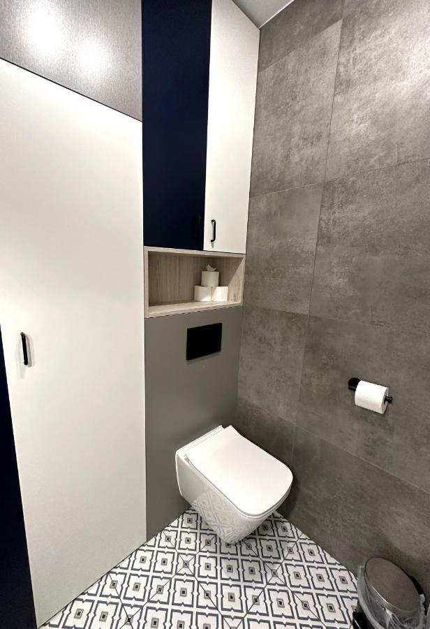 Apartament Lotnisko Chopina Warsaw Airport Exterior photo